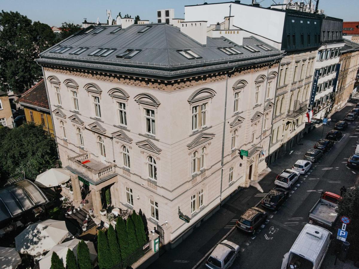 Garden Palace Krasków Exterior foto
